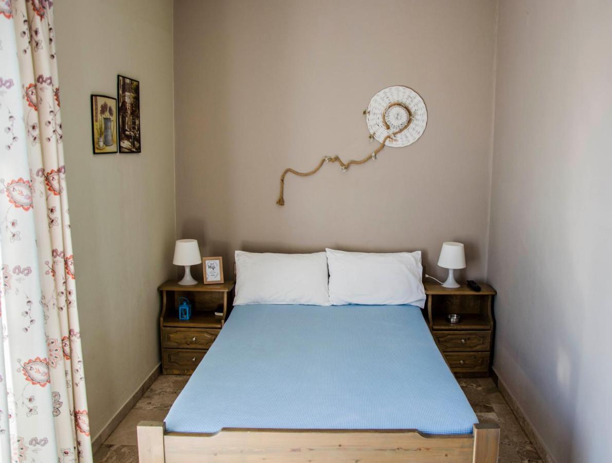 Drossinos Studios Poros Town Ngoại thất bức ảnh