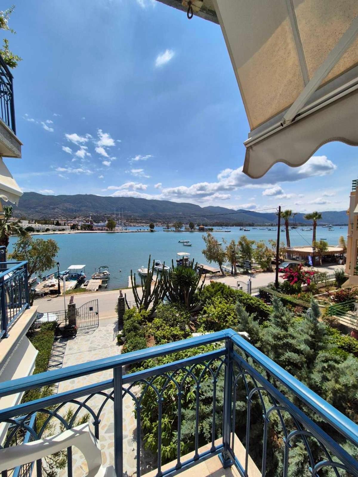Drossinos Studios Poros Town Ngoại thất bức ảnh